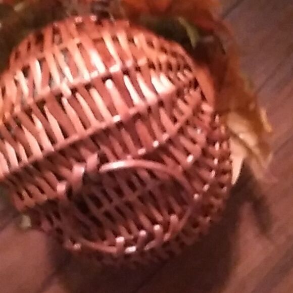 Small Fall Floral/Pumpkin Basket - Picture 2 of 6